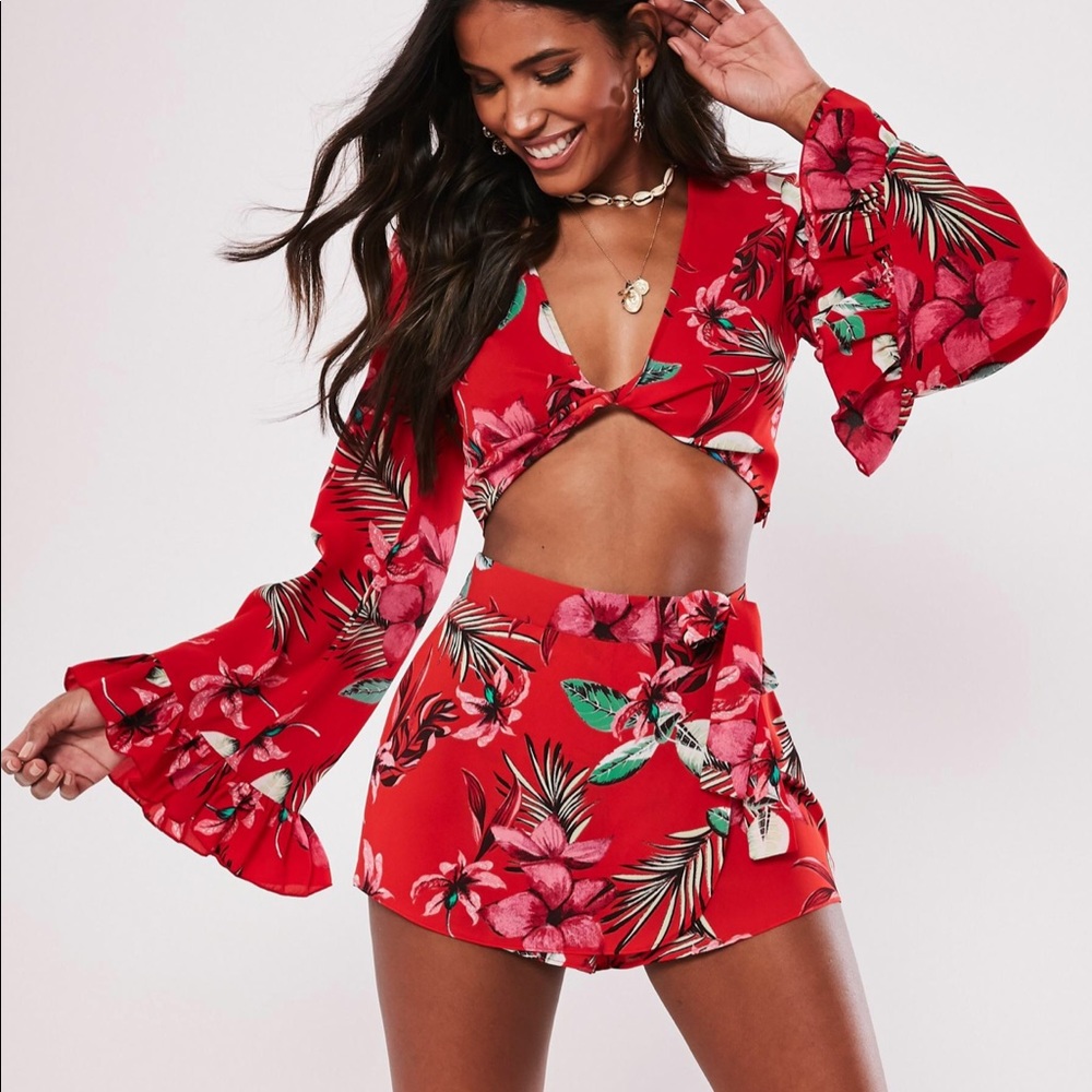 Brand new top. Worn once for a shoot